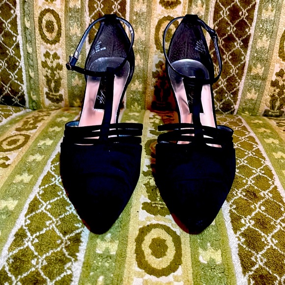 Black Fabric Heels - Picture 1 of 6